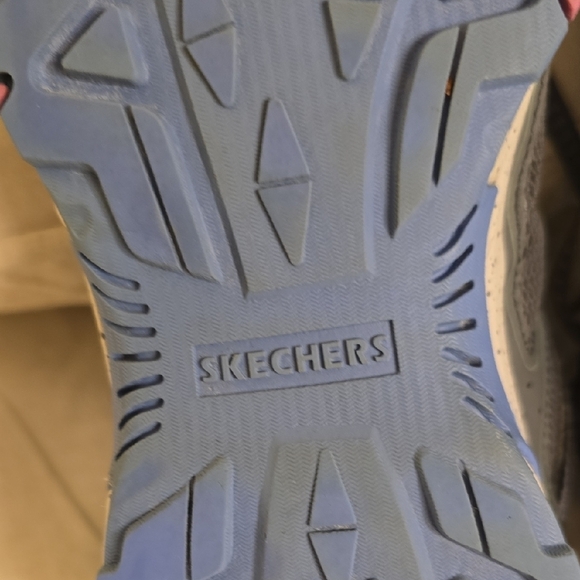 Skechers Black and Blue Women's Sneakers - Picture 13 of 16